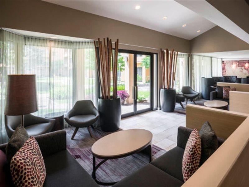 Courtyard Chicago O'Hare Ξενοδοχείο Des Plaines Εξωτερικό φωτογραφία